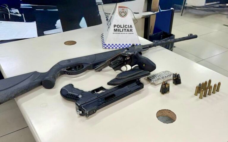 Homem é preso em Maricá por posse irregular de arma e crime ambiental homem-e-preso-em-marica-por-posse-irregular-de-arma-e-crime-ambiental