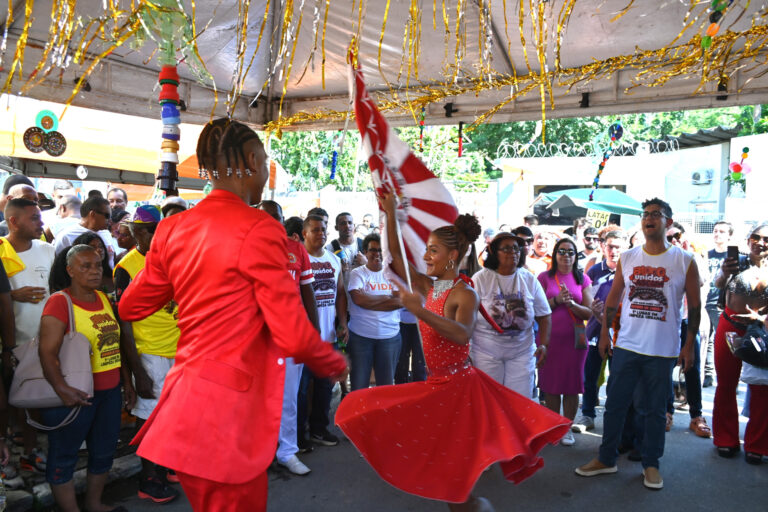 bloco-da-clin-completa-20-anos-com-carnaval-sustentavel-em-sao-lourenco