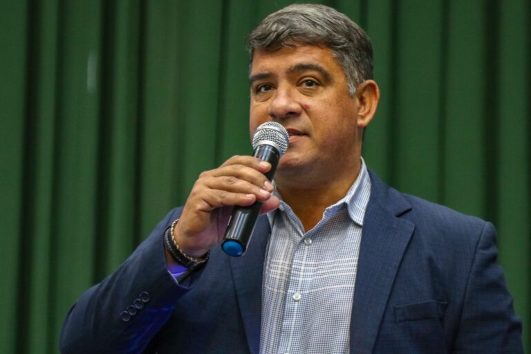 Acierj adere a manifesto de 21 entidades empresariais que reagem contra supersalários e privilégios no serviço público acierj-adere-a-manifesto-de-21-entidades-empresariais-que-reagem-contra-supersalarios-e-privilegios-no-servico-publico