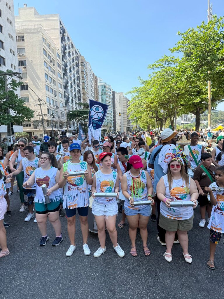 bloco-percussomos-do-amor-leva-protagonismo-de-pessoas-com-deficiencia-ao-carnaval-de-niteroi-em-2026