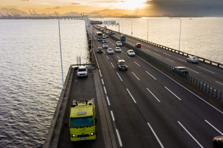 quase-2-milhoes-de-veiculos-passaram-pela-ponte-rio-–-niteroi-durante-o-carnaval
